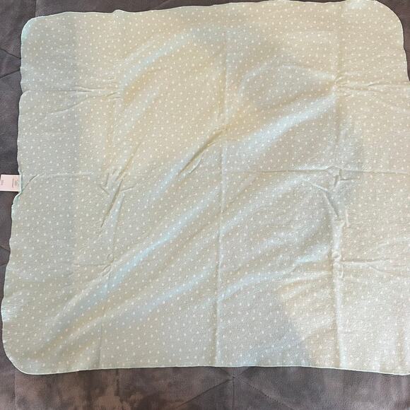 Bundle of Four Small Swaddle Blankets - Picture 6 of 10